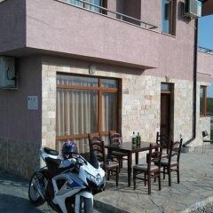 Отель Pirin Private Houses Болгария, Сандански - отзывы, цены и фото номеров - забронировать отель Pirin Private Houses онлайн парковка