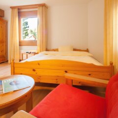 Chesa Surlej Hotel детские мероприятия