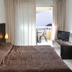 Отель ResidHotel Cannes Festival Франция, Канны - 6 отзывов об отеле, цены и фото номеров - забронировать отель ResidHotel Cannes Festival онлайн комната для гостей фото 3