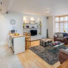 Отель 2 bed in Amazing West London Location Великобритания, Лондон - отзывы, цены и фото номеров - забронировать отель 2 bed in Amazing West London Location онлайн комната для гостей фото 5