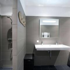 Отель City Centre VIP Apartments Нидерланды, Амстердам - отзывы, цены и фото номеров - забронировать отель City Centre VIP Apartments онлайн ванная