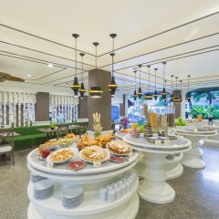 Отель Chanalai Flora Resort пляж Ката питание