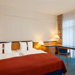 Отель Holiday Inn Hamburg комната для гостей