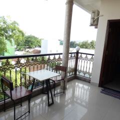 Отель Nam Phuong Riverside Villa Вьетнам, Хюэ - отзывы, цены и фото номеров - забронировать отель Nam Phuong Riverside Villa онлайн балкон