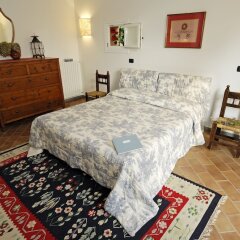 Отель Terre Bianche agriturismo Италия, Региональный парк Colli Euganei - отзывы, цены и фото номеров - забронировать отель Terre Bianche agriturismo онлайн комната для гостей фото 3