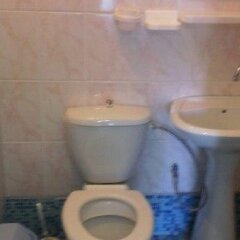 Гостиница Sunny-hotel в Анапе отзывы, цены и фото номеров - забронировать гостиницу Sunny-hotel онлайн Анапа ванная фото 2