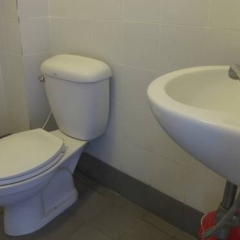 De Talak Hostel Бангкок ванная фото 2