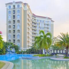 Отель Bellini Suites at Presidio Lakefront бассейн