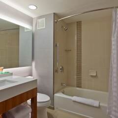 Отель Hyatt Place Chicago/River North ванная фото 2