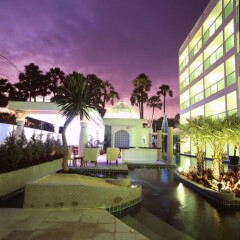 Отель Chanalai Romantica Resort Kata Beach - Adult Only спортивное сооружение
