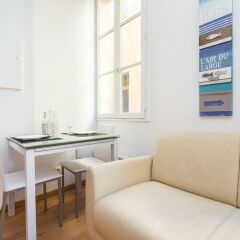 Отель The Gelato- Charming 1-BR Old Town Ницца комната для гостей фото 4