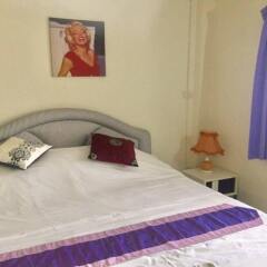Waterside Boutique Hotel Бангкок сейф в номере