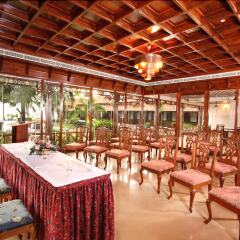 Отель Coco Bay Resort