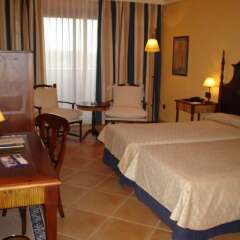 Отель Barceló Marbella в номере фото 2
