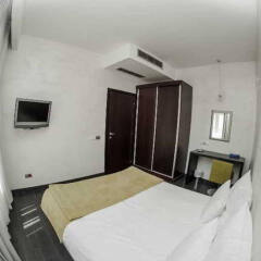 Отель Astoria Hotel Budva - Montenegro Черногория, Будва - отзывы, цены и фото номеров - забронировать отель Astoria Hotel Budva - Montenegro онлайн сейф в номере