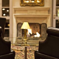 Отель Le Châtelain интерьер отеля фото 3