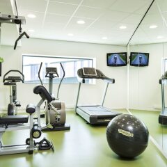 Отель Park Inn by Radisson Leuven Бельгия, Лёвен - 1 отзыв об отеле, цены и фото номеров - забронировать отель Park Inn by Radisson Leuven онлайн фитнесс-зал фото 2