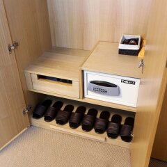 New Kukje Hotel сейф в номере