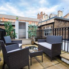 Отель Luxurious 4 Bedroom Flat by Baker Street Великобритания, Лондон - отзывы, цены и фото номеров - забронировать отель Luxurious 4 Bedroom Flat by Baker Street онлайн балкон