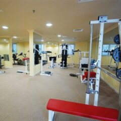 Отель Al Bustan Hotel ОАЭ, Шарджа - 1 отзыв об отеле, цены и фото номеров - забронировать отель Al Bustan Hotel онлайн фитнесс-зал фото 2