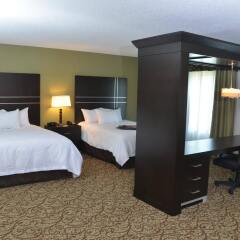 Отель Hampton Inn & Suites Sharon, PA удобства в номере фото 2