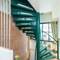Отель Baan Lucky Guest House фитнесс-зал