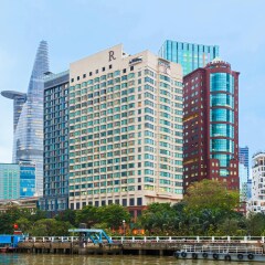 Renaissance Riverside Hotel Saigon фото 4