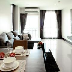 Отель Crystal Suites Suvarnabhumi Airport Бангкок в номере