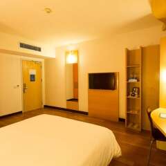 Отель Ibis Dongguan Dongcheng удобства в номере фото 2