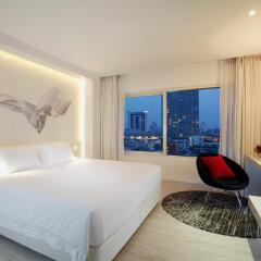 Отель Centara Watergate Pavilion 4* Номер Делюкс