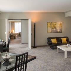 Renaissance Düsseldorf Hotel комната для гостей фото 5