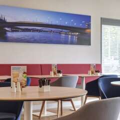 Отель Holiday Inn Express Köln-Mülheim Германия, Кёльн - 10 отзывов об отеле, цены и фото номеров - забронировать отель Holiday Inn Express Köln-Mülheim онлайн фото 5