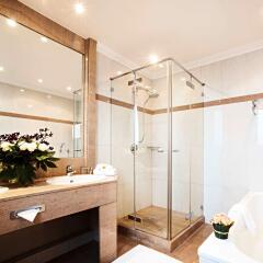 Hotel Dusseldorf City by Tulip Inn ванная