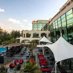 Kigali Marriott Hotel бассейн