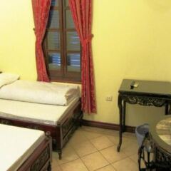 Phong Lan Hotel Ханой балкон