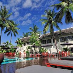 Villa Maly Boutique Hotel бассейн фото 3