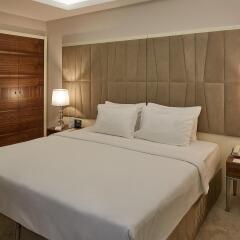 Doubletree By Hilton Hotel Izmir - Alsancak комната для гостей фото 3