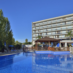 Отель Sol Costa Daurada Salou бассейн фото 3