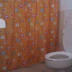 Отель Tamarindo Hostel Гондурас, Сан-Педро-Сула - отзывы, цены и фото номеров - забронировать отель Tamarindo Hostel онлайн ванная фото 2