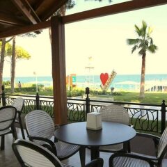 Alva Donna World Palace Hotel Турция, Кемер - 1 отзыв об отеле, цены и фото номеров - забронировать отель Alva Donna World Palace Hotel онлайн гостиничный бар