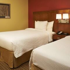 Отель Courtyard by Marriott St. Louis Downtown West комната для гостей фото 4