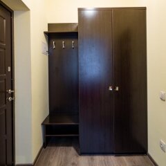 Апартаменты Apartment Fedkovycha сейф в номере