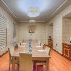 Отель Grand Hotel Азербайджан, Баку - 8 отзывов об отеле, цены и фото номеров - забронировать отель Grand Hotel онлайн