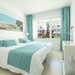 Отель Apartamentos Habitat комната для гостей фото 4