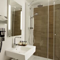 Best Western Plus 61 Paris Nation Hotel ванная фото 2