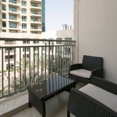 Апартаменты One Perfect Stay - Studio at Burj Views балкон