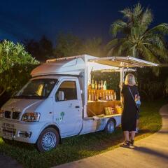 Отель Mai Khao Lak Beach Resort & Spa городской автобус
