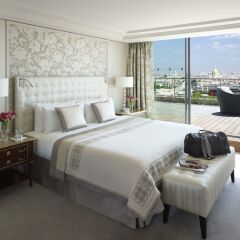 Shangri-La Hotel Paris комната для гостей фото 9