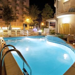 Ca Bianca Hotel бассейн фото 3