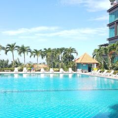 Отель Vtsix Condo Service at View Talay Condo бассейн фото 3